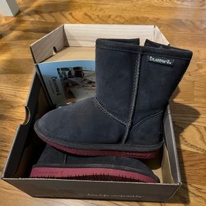 BEARPAW girls boots size 8